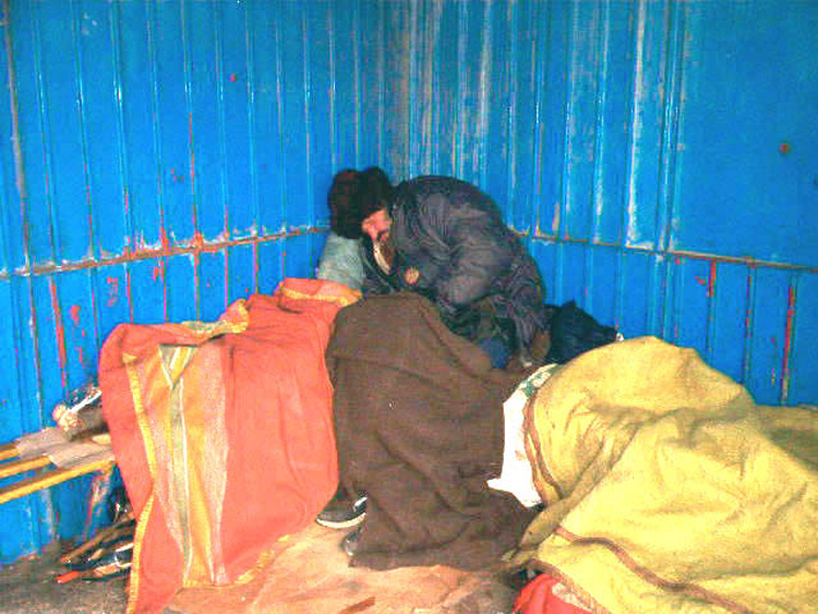 Persoanele fără adăpost, în atenţia Direcţiei de Sănătate