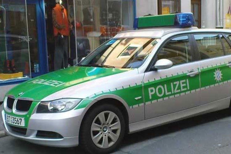Tulcean săltat de poliţişti după o spargere la o poştă din Germania