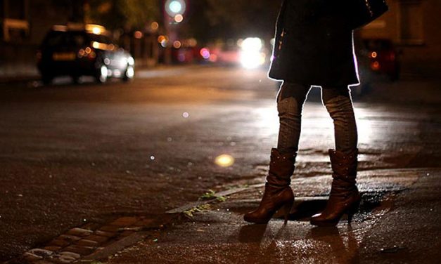 Un afacerist şi o prostituată au dat o gaură de două miliarde