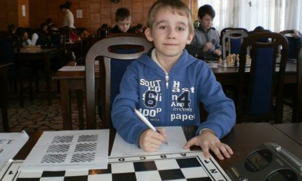Tulceanul Alexandru Crăiţă, în lotul naţional de şah