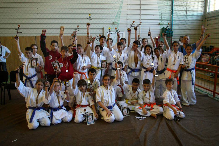 Nippon Budo Sport la Campionatul Naţional de copii de la Oradea: 10 titluri de campioni naţionali!