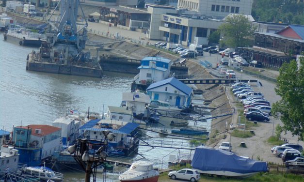 S-a declanşat procedura de trecere a Portului Tulcea în administrare locală