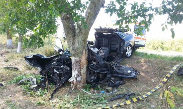 Tânăr teribilist, mort în timp ce „zbura” pe şosea cu 120 km/h