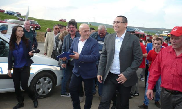 Astăzi, Unsprezece primari tulceni vor primi de la Ponta şi Dragnea cheile noilor microbuze şcolare