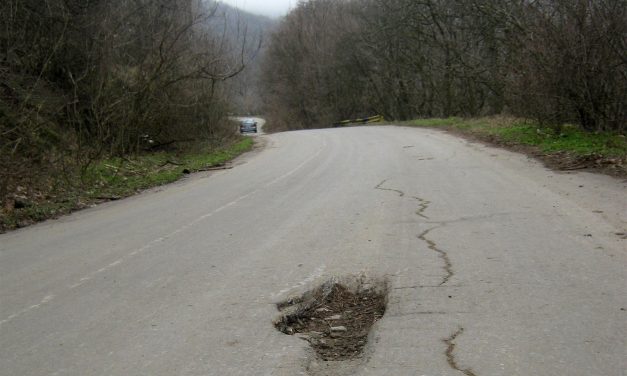 Bani de la Guvern: suplimentare de peste 100 de miliarde pentru drumurile din judeţul Tulcea