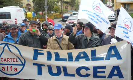 Sindicalişti tulceni de la Cartel Alfa protestează la Bucureşti