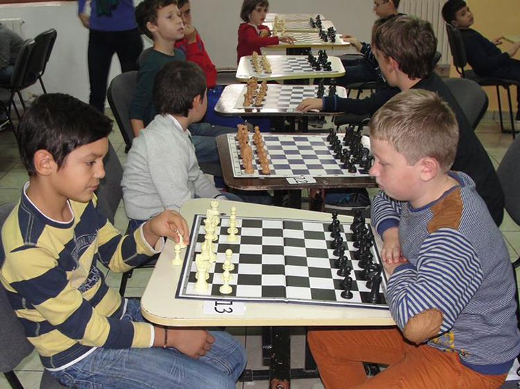 Competiţie internaţională de şah la Constanţa: A.C.S. Logic Delta, locul I la „Cupa de Toamnă”