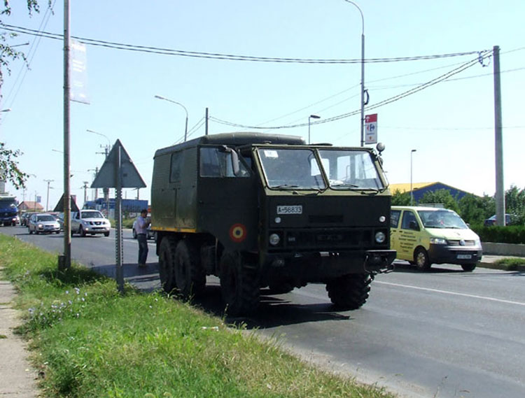 Şi la Tulcea, armata îşi asigură maşinile