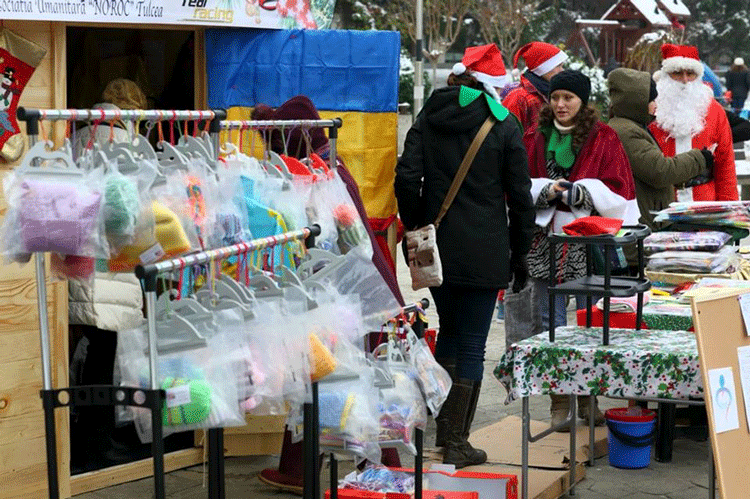 Târgul produselor de Crăciun, de mâine în Piaţa Civică