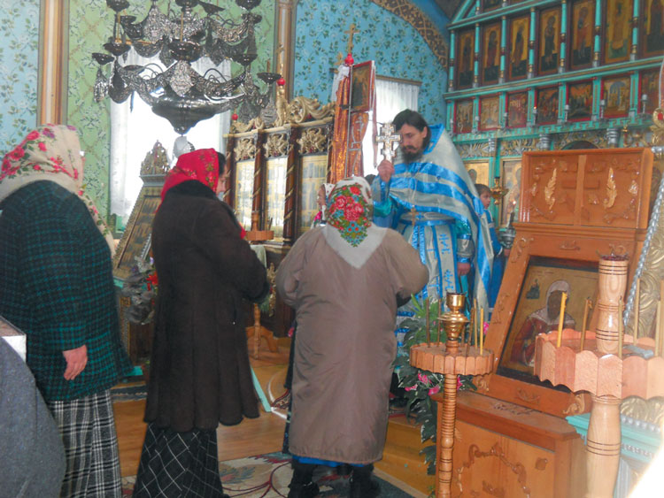 Creştinii ortodocşi de rit vechi sărbătoresc Crăciunul