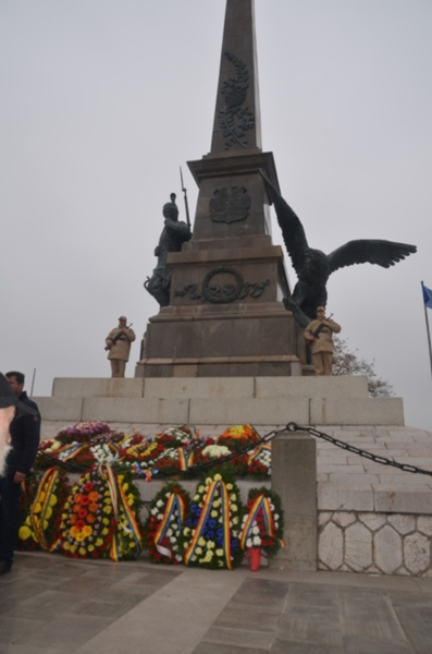 Triplu eveniment marcat la Monumentul Independenţei din municipiu