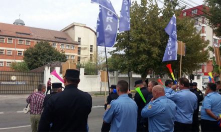 Angajaţii Penitenciarului Tulcea ar putea protesta