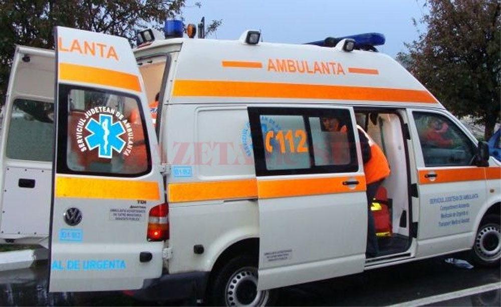 Ambulanţa Tulcea, suprasolicitată: aproape 500 de intervenţii de Paşti