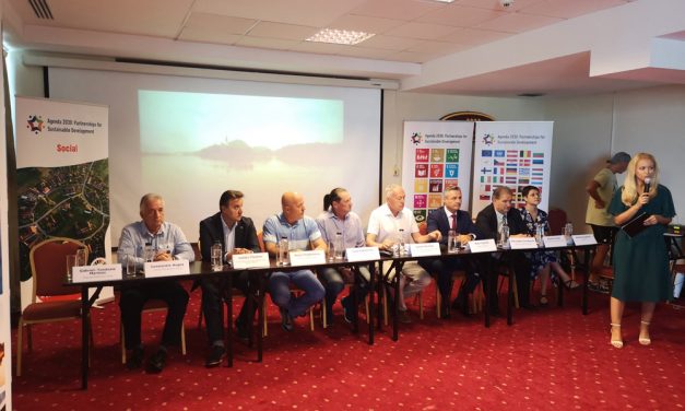 Conferinţa naţională „Apele Unite ale României – AUR pentru 2030″
