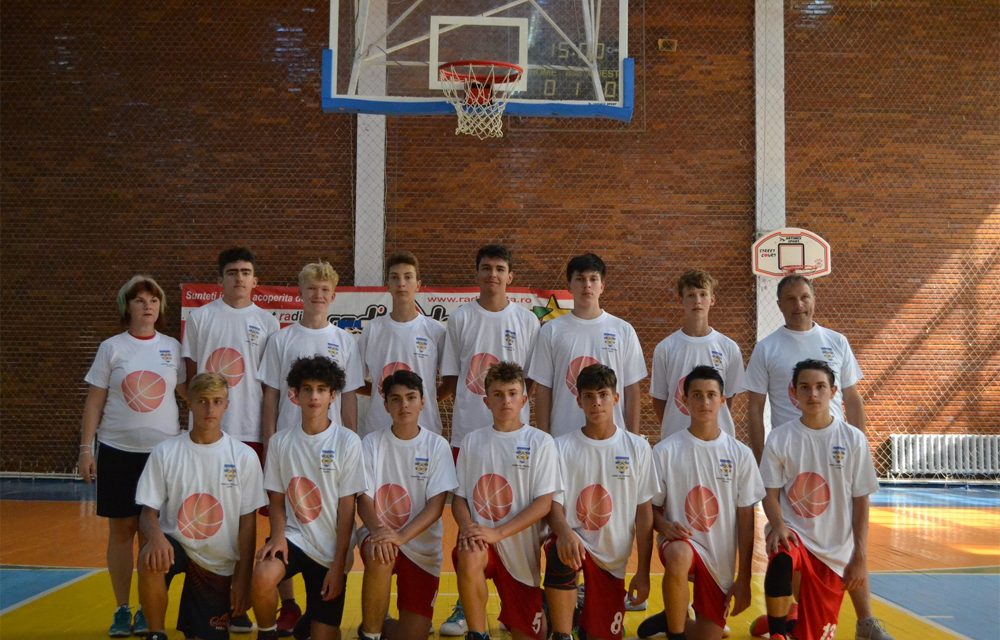 Debut în campionatul naţional pentru echipa de baschet U16 de la CSS Tulcea