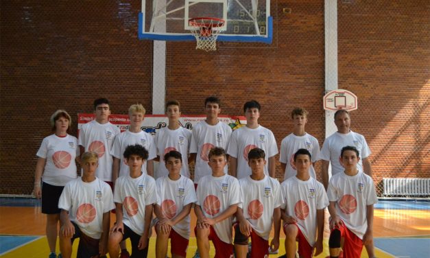 Debut în campionatul naţional pentru echipa de baschet U16 de la CSS Tulcea