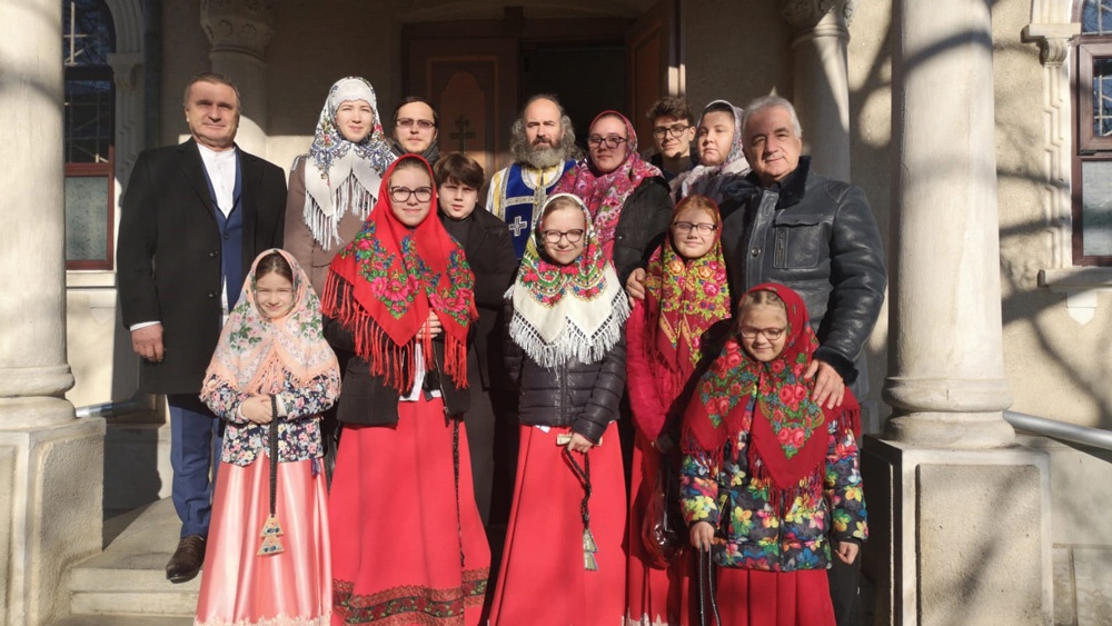 Primarul Hogea a petrecut Crăciunul pe vechi alături de ruşii lipoveni din municipiu