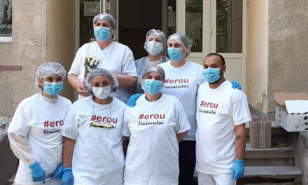 Cei 71 de angajaţi din Spitalul Judeţean Tulcea care au tratat pacienţi COVID-19 primesc azi stimulentul de risc