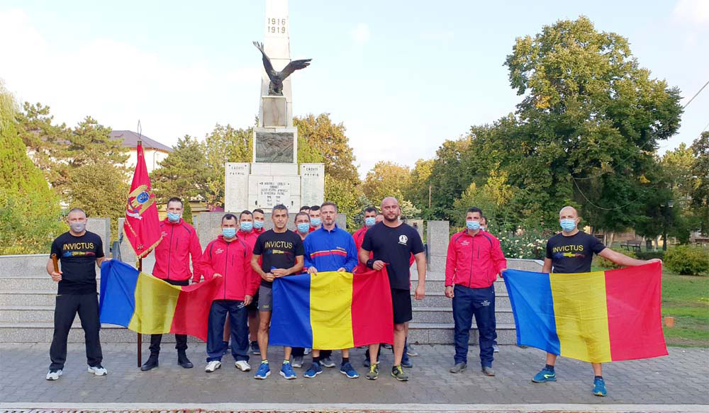 Ştafeta veteranilor iniţiată de Ziua Armatei României a început la Tulcea