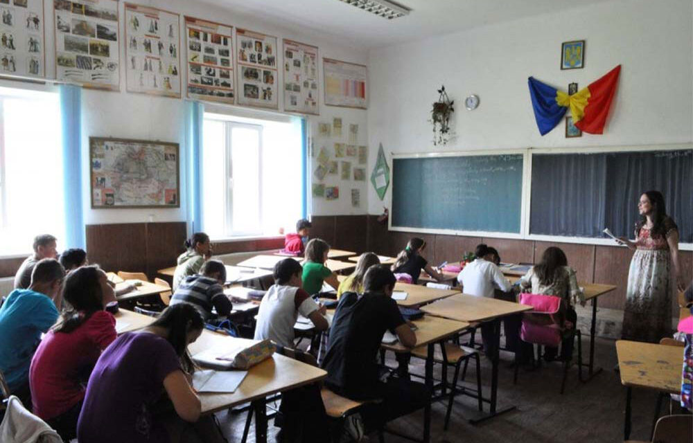 Numărul claselor de a IX-a care dispar la Tulcea a fost redus: nouă clase de liceu desfiinţate pentru anul şcolar 2021-2022