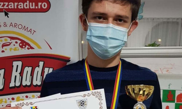 Laurenţiu Sarighioleanu, câştigătorul Semifinalei Campionatului Naţional de Şah pentru Seniori Brăila