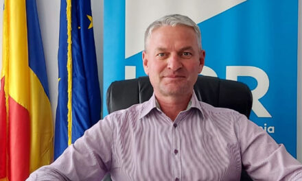 Senatorul Costel Vicol, noul preşedinte al municipalei USR Tulcea
