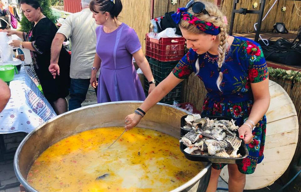 „Sărbătoarea borşului de peşte în Delta Dunării, Crişan”, la cea de-a doua ediţie