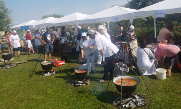 Peştele, vedeta Festivalului Borşului pescăresc ucrainean din Sulina