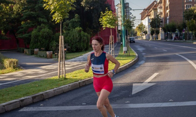 Atleta Nicoleta Ciortan, pe podium la  UVT Liberty Marathon