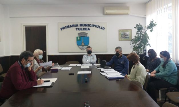 Bugetul municipiului în dezbatere: Pensionarii cer mai multe scutiri şi gratuităţi