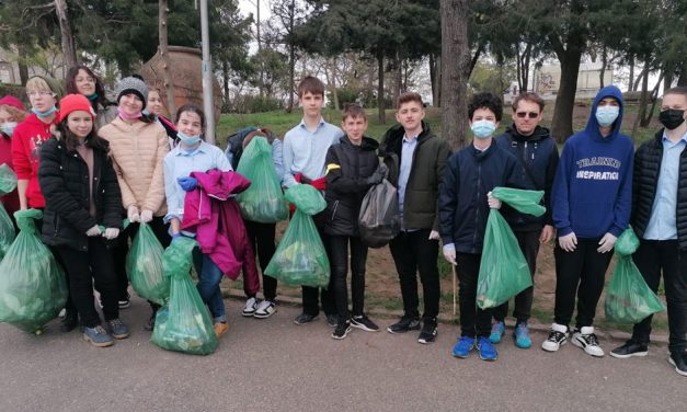 Campania naţională „Curăţăm România” a demarat la Tulcea