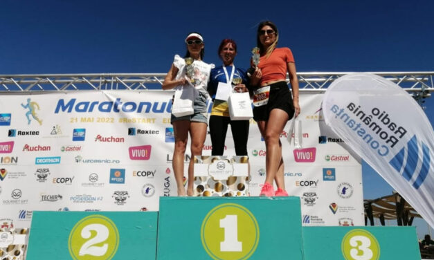 Nicoleta Ciortan, locul I la proba de semimaraton pe plajă