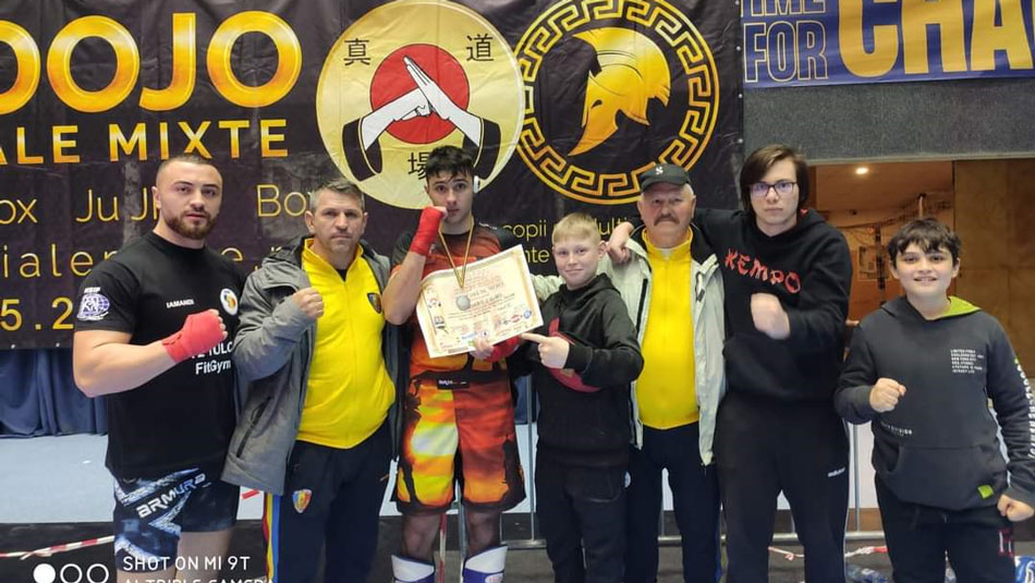 Luptătorii de la Vulturul Tulcea, nouă medalii la „Cupa Born 2 Fight”