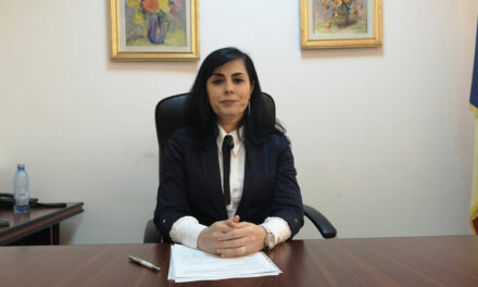 Carmen Caloianu, directorul DSP Tulcea: „Este foarte important ca părinţii să înţeleagă de ce copiii cu simptome nu ar trebui aduşi la şcoală”