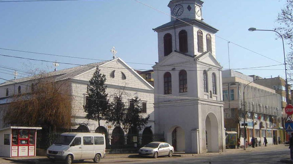 Biserica Sf. Gheorghe intră în reparaţii