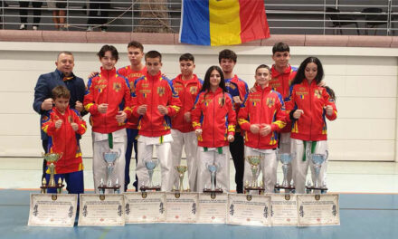 Karatiştii lui Pănuţă au „recidivat”: 12 medalii la Turneul Naţional de Kyokushin Karate