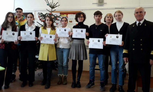 Elevi tulceni premiaţi la Concursul de matematică „Viceamiral Vasile Urseanu”