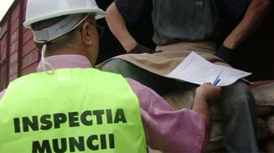 Firmă de construcţii din Tulcea, amendată pentru muncă la negru