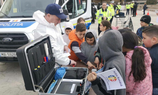 Tulcenii sunt aşteptaţi astăzi, în Piaţa Civică, la Ziua Poliţiei Române