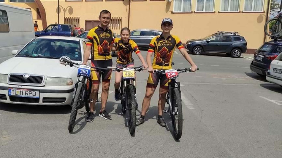 Fraţii Rotaru, trei medalii la Triada MTB Avrig şi Bike Fest Damila