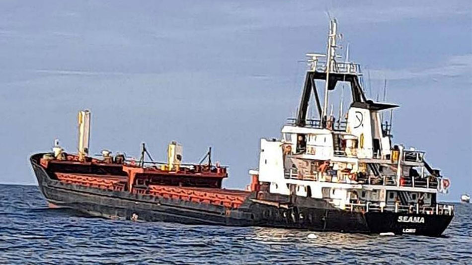 Explozie pe o navă, la Sulina: Se pare că ipoteza unei mine e mai aproape de adevăr