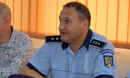 Şeful IPJ Tulcea, comisar-şef Daniel Grădinaru: “Dacă elevul este prins fumând în faţa şcolii, vor fi sancţionaţi  părinţii”