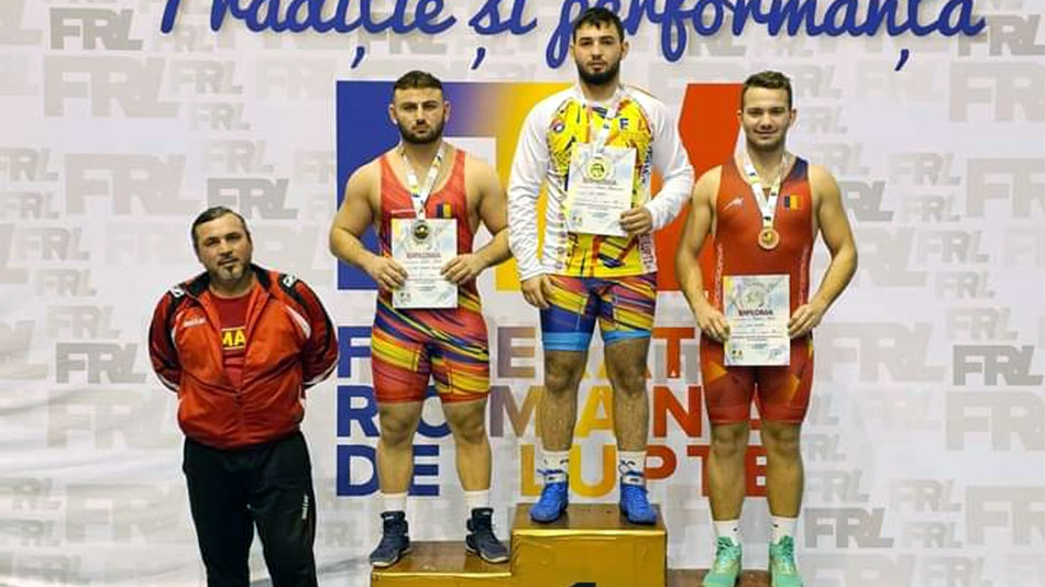 Tulceanul Nane Chirica Flavian, pe podium la Campionatul Naţional de Lupte de la Târgu Mureş