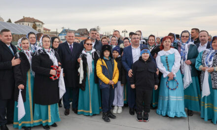Premierul Marcel Ciolacu a vizitat portul Jurilovca, Lidas şi Şantierul Naval Vard – Fincantieri: „Am fost impresionat”