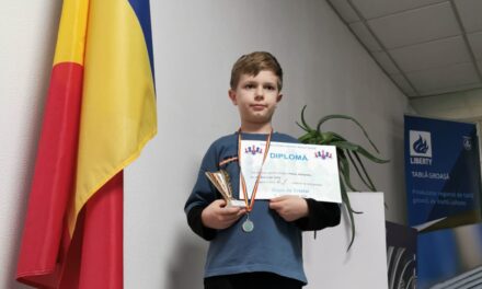 Şahistul Alexandru Petrov a câştigat „Cupa de Cristal Smart Galaţi”