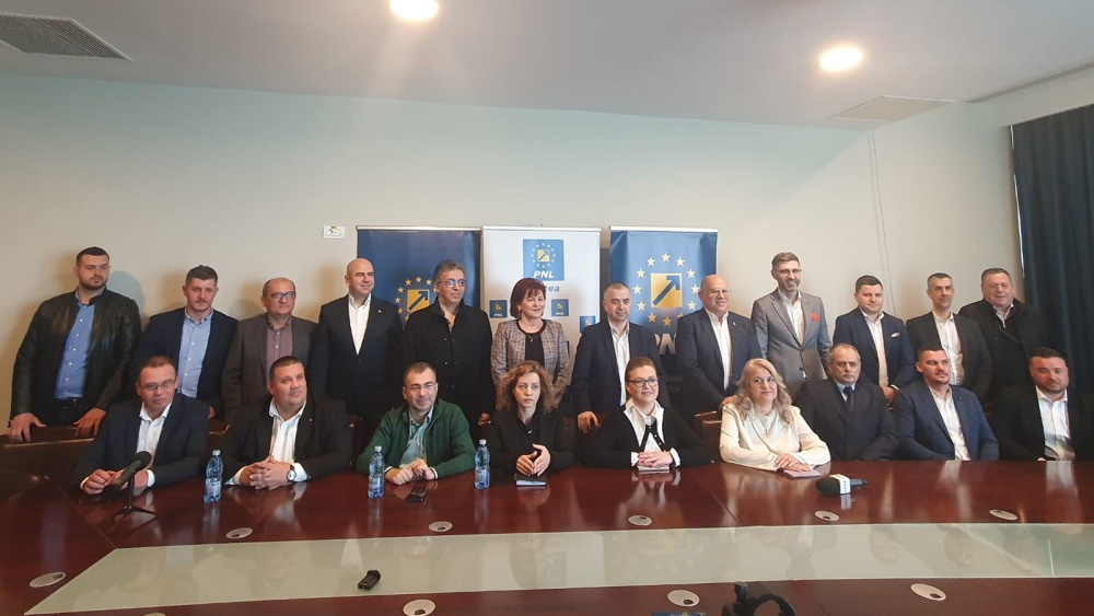 Candidaturi anunţate oficial: Ştefan Ilie – la Primăria Tulcea, George Şişcu – la şefia Consiliului Judeţean