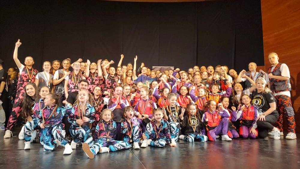 Copiii Let’s Go Dance vor dansa în finala mondială Dance World Cup, în Praga