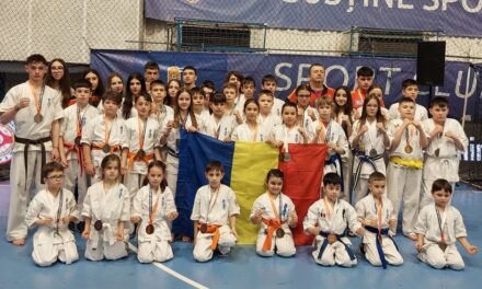 Karatiştii lui Pănuţă au câştigat 50 de medalii la Buzău Open International Cup, ediţia a II-a