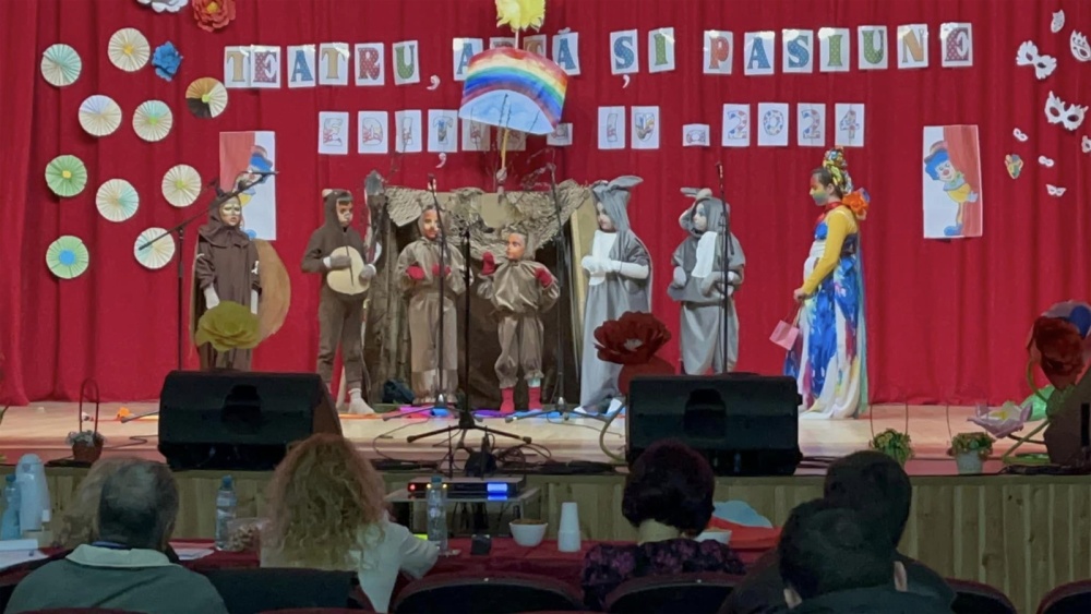 Festivalul Judeţean ,,Teatru, Artă şi Pasiune”, la Măcin