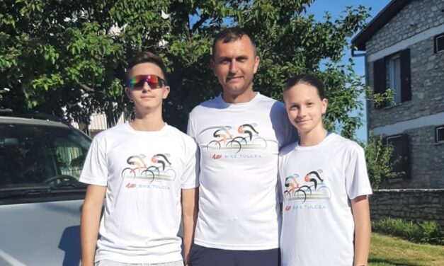 Raluca Rotaru, medalie de aur la competiţia de triatlon „Fără asfalt”